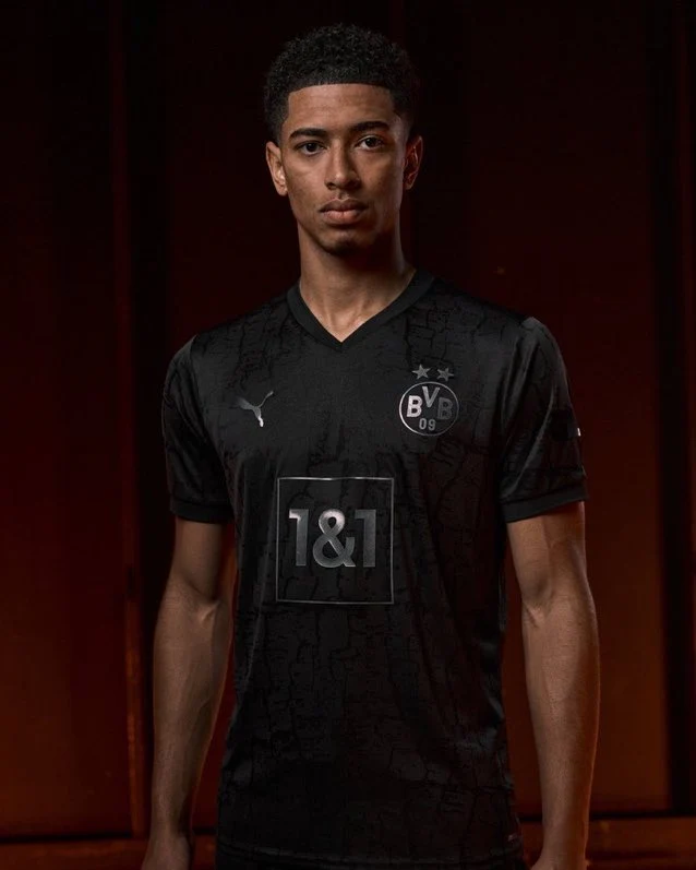 Camisola Borussia Dortmund Edição Carvão 2023 - Preto - Image 4