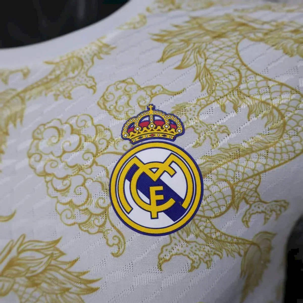 Camisola Real Madrid Edição Especial 25/26 - Jogador - Image 3
